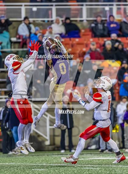 Thumbnail 1 in Sayville vs. Half Hollow Hills West photogallery.