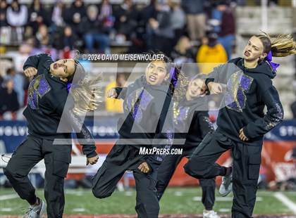 Thumbnail 3 in Sayville vs. Half Hollow Hills West photogallery.