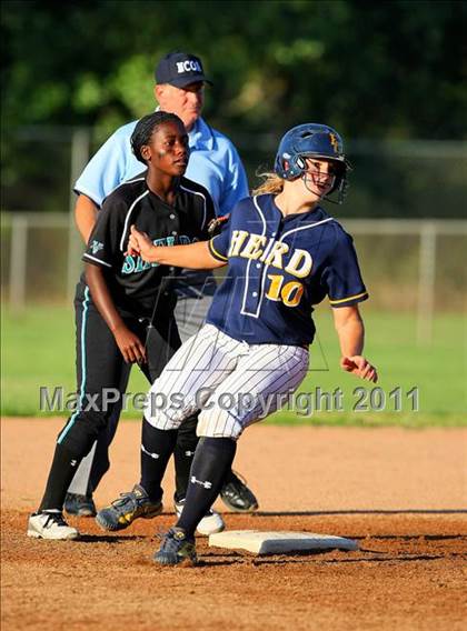 Thumbnail 2 in Elk Grove vs Sheldon (CIF SJS D1 Final) photogallery.