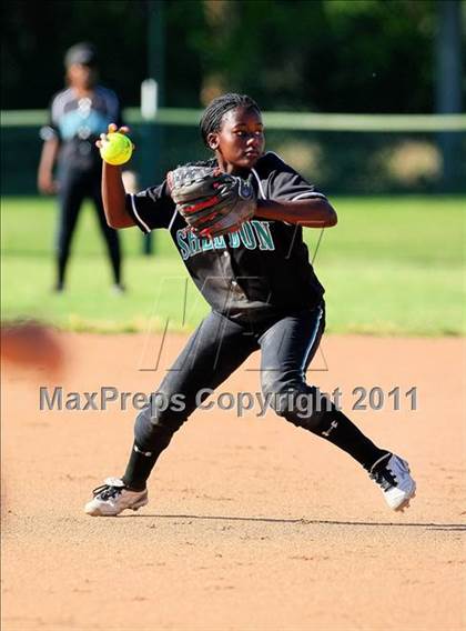 Thumbnail 3 in Elk Grove vs Sheldon (CIF SJS D1 Final) photogallery.