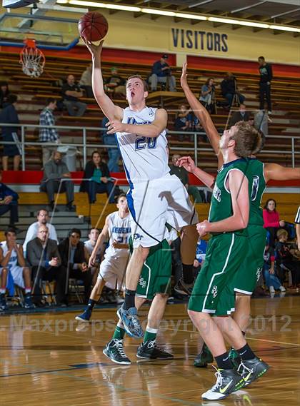 Thumbnail 1 in Legend vs. Pine Creek photogallery.