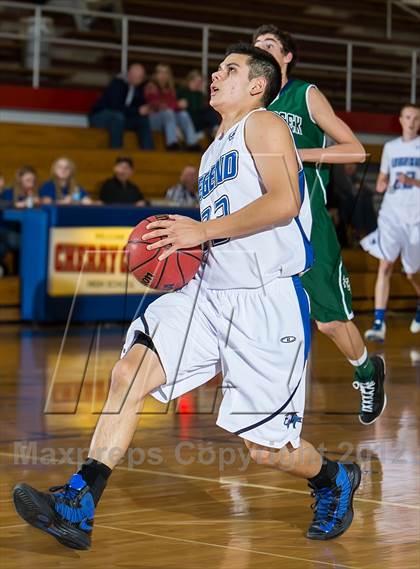 Thumbnail 3 in Legend vs. Pine Creek photogallery.