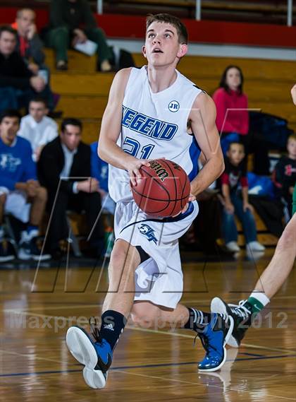 Thumbnail 2 in Legend vs. Pine Creek photogallery.