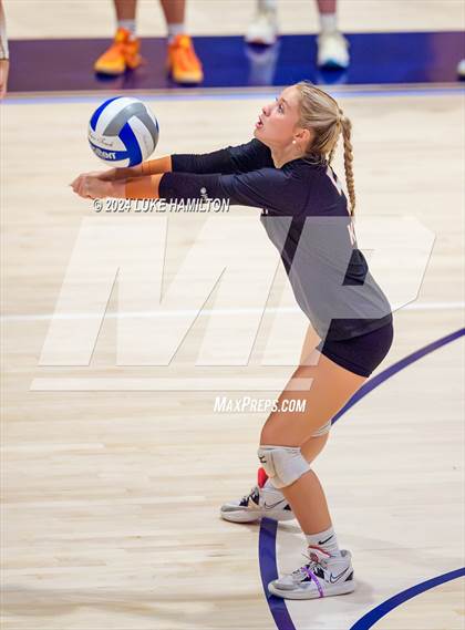 Thumbnail 1 in Kell @ Norcross photogallery.
