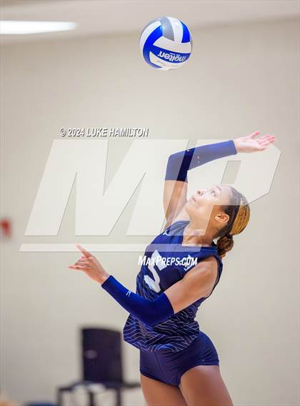 Thumbnail 1 in Kell @ Norcross photogallery.