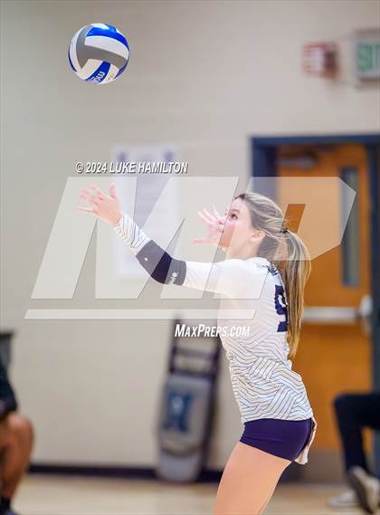 Thumbnail 1 in Kell @ Norcross photogallery.