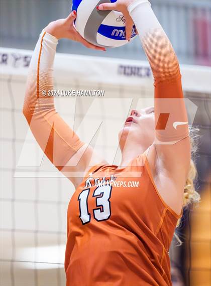 Thumbnail 3 in Kell @ Norcross photogallery.