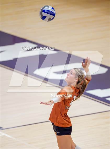 Thumbnail 2 in Kell @ Norcross photogallery.
