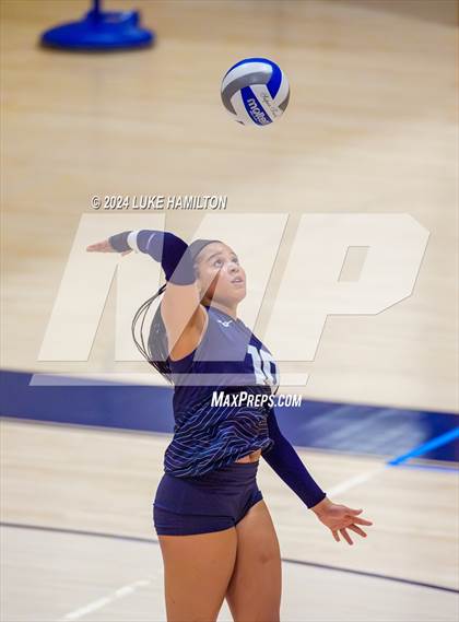Thumbnail 1 in Kell @ Norcross photogallery.