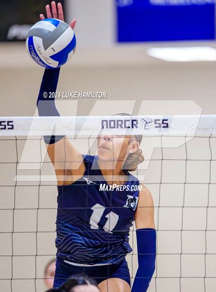 Thumbnail 2 in Kell @ Norcross photogallery.