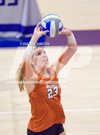 Thumbnail 2 in Kell @ Norcross photogallery.