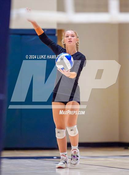 Thumbnail 1 in Kell @ Norcross photogallery.