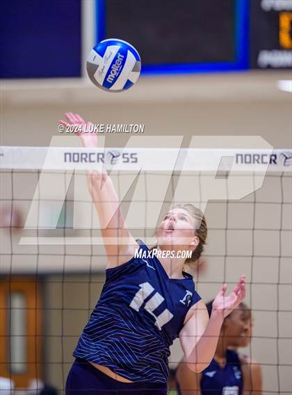 Thumbnail 2 in Kell @ Norcross photogallery.