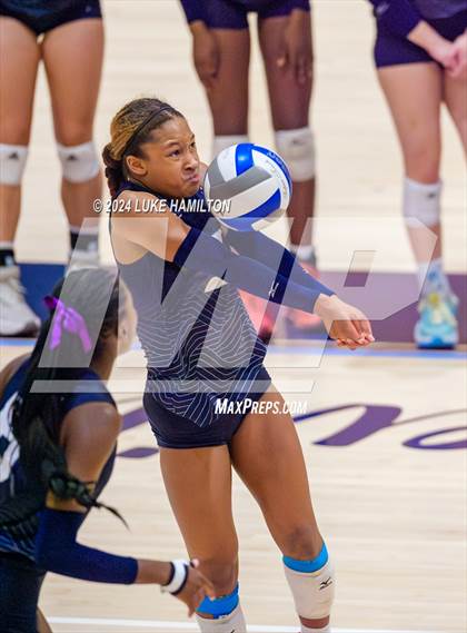 Thumbnail 2 in Kell @ Norcross photogallery.