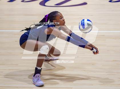 Thumbnail 3 in Kell @ Norcross photogallery.
