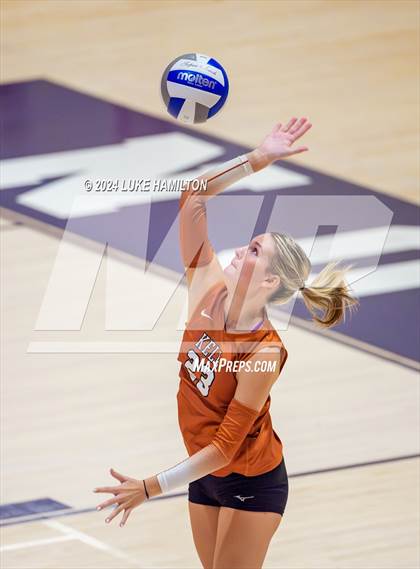 Thumbnail 3 in Kell @ Norcross photogallery.