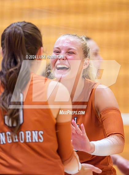 Thumbnail 2 in Kell @ Norcross photogallery.