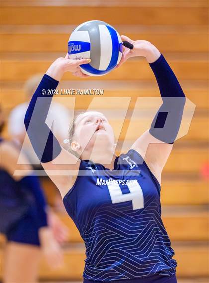 Thumbnail 2 in Kell @ Norcross photogallery.