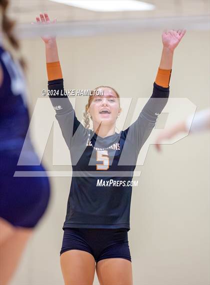 Thumbnail 3 in Kell @ Norcross photogallery.