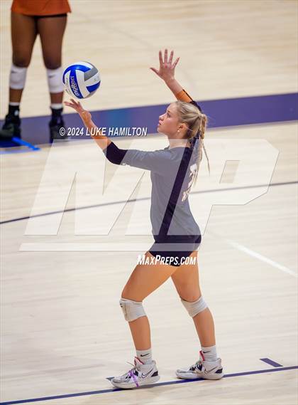 Thumbnail 3 in Kell @ Norcross photogallery.