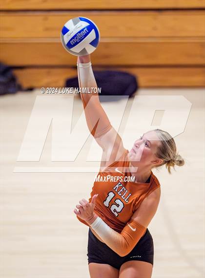 Thumbnail 3 in Kell @ Norcross photogallery.