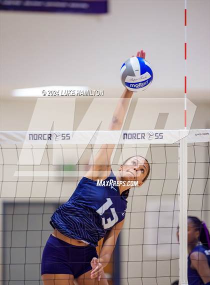 Thumbnail 2 in Kell @ Norcross photogallery.