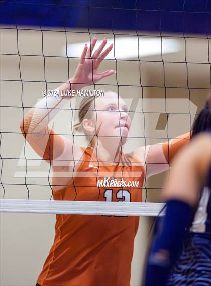 Thumbnail 2 in Kell @ Norcross photogallery.