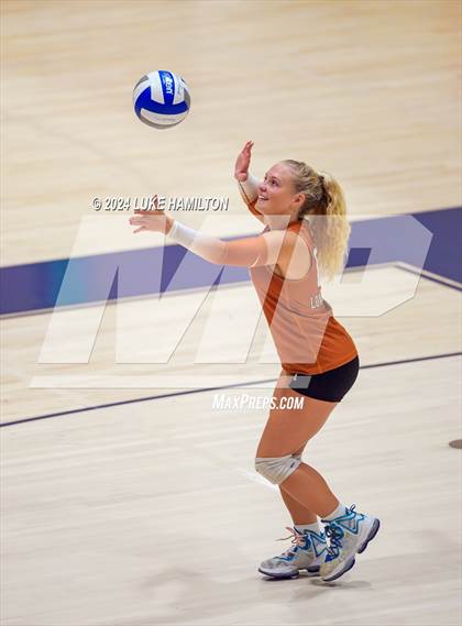Thumbnail 1 in Kell @ Norcross photogallery.