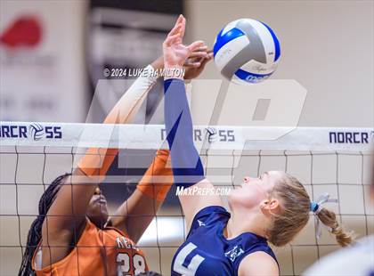 Thumbnail 1 in Kell @ Norcross photogallery.