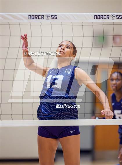 Thumbnail 1 in Kell @ Norcross photogallery.