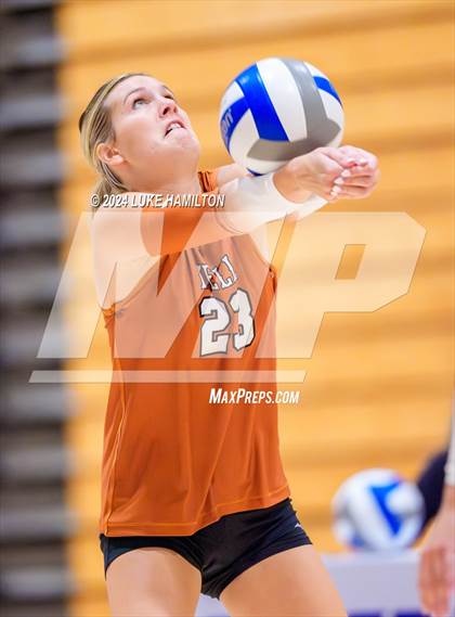 Thumbnail 2 in Kell @ Norcross photogallery.