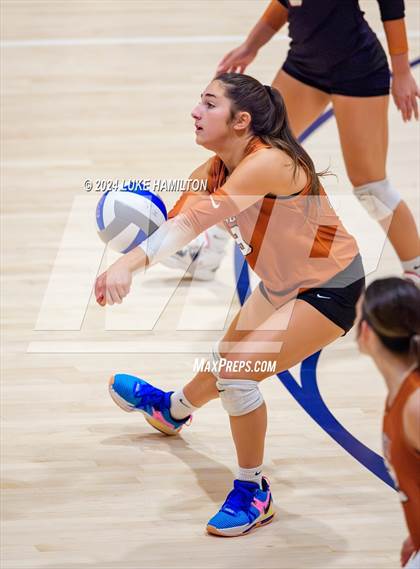 Thumbnail 2 in Kell @ Norcross photogallery.