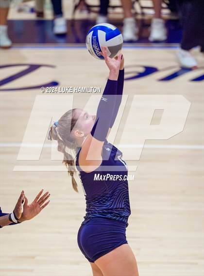 Thumbnail 2 in Kell @ Norcross photogallery.