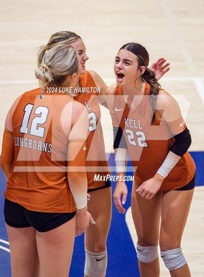 Thumbnail 2 in Kell @ Norcross photogallery.