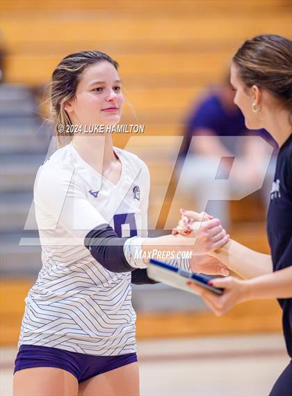 Thumbnail 3 in Kell @ Norcross photogallery.
