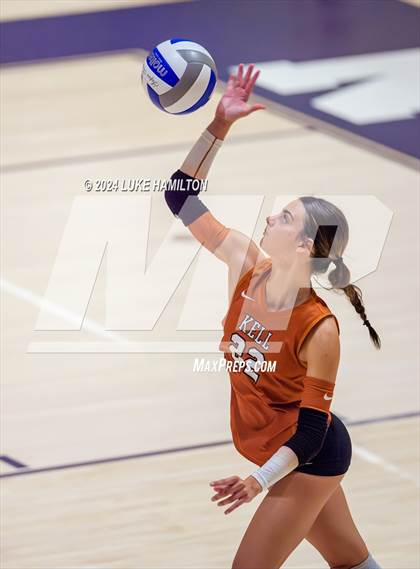Thumbnail 2 in Kell @ Norcross photogallery.