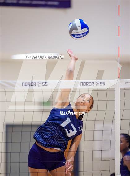 Thumbnail 3 in Kell @ Norcross photogallery.