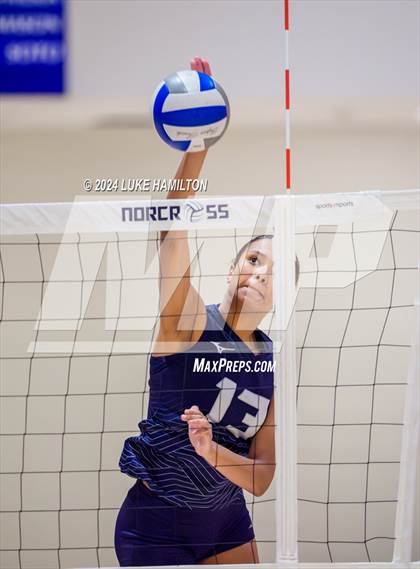 Thumbnail 3 in Kell @ Norcross photogallery.