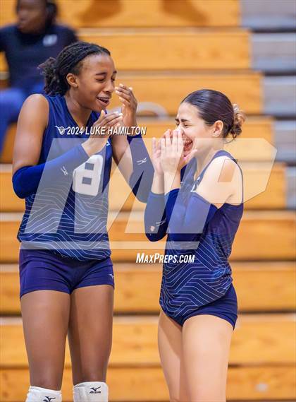Thumbnail 3 in Kell @ Norcross photogallery.