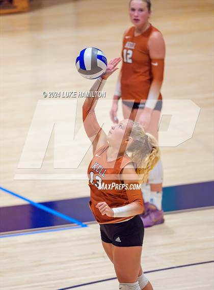 Thumbnail 3 in Kell @ Norcross photogallery.