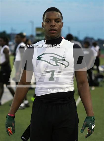 Thumbnail 1 in Cypress Falls vs Cypress Woods (Texas 7 on 7 State Qualifier) photogallery.