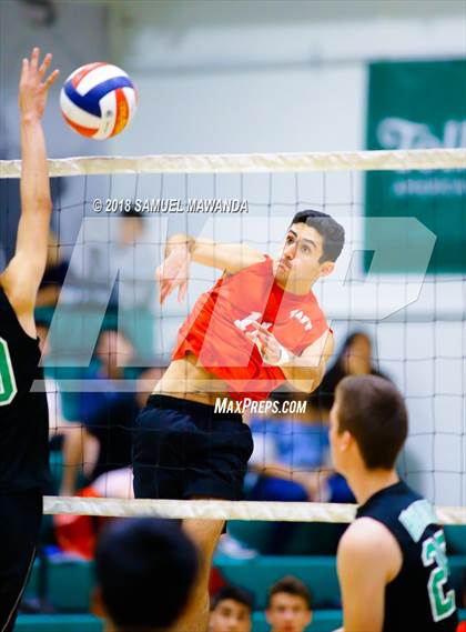 Thumbnail 3 in Granada Hills Charter vs Taft (CIF LACS Quarterfinal) photogallery.