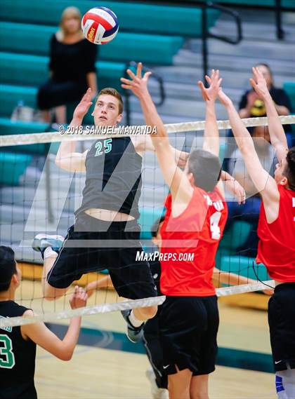 Thumbnail 1 in Granada Hills Charter vs Taft (CIF LACS Quarterfinal) photogallery.