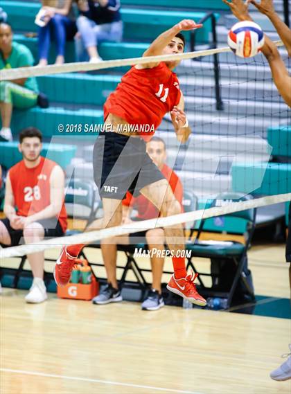 Thumbnail 2 in Granada Hills Charter vs Taft (CIF LACS Quarterfinal) photogallery.
