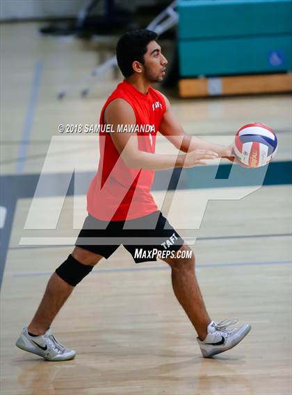 Thumbnail 3 in Granada Hills Charter vs Taft (CIF LACS Quarterfinal) photogallery.
