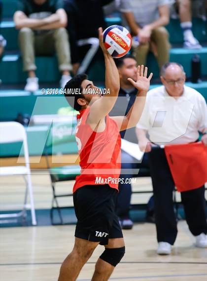 Thumbnail 3 in Granada Hills Charter vs Taft (CIF LACS Quarterfinal) photogallery.