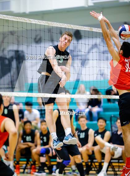 Thumbnail 2 in Granada Hills Charter vs Taft (CIF LACS Quarterfinal) photogallery.