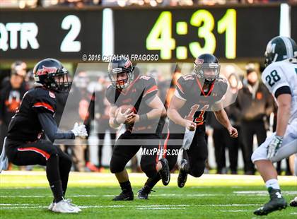 Thumbnail 3 in Hasbrouck Heights vs. New Milford (NJSIAA North 1 Group 1 Final) photogallery.
