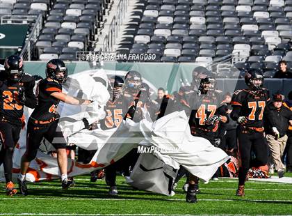Thumbnail 2 in Hasbrouck Heights vs. New Milford (NJSIAA North 1 Group 1 Final) photogallery.