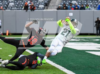 Thumbnail 3 in Hasbrouck Heights vs. New Milford (NJSIAA North 1 Group 1 Final) photogallery.